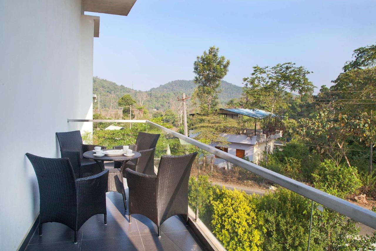 Stayvista At Ivory Hill Madikeri 3 Bedrooms Экстерьер фото
